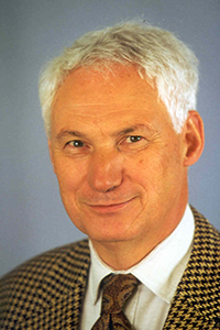 Prof. Falk F. Strascheg